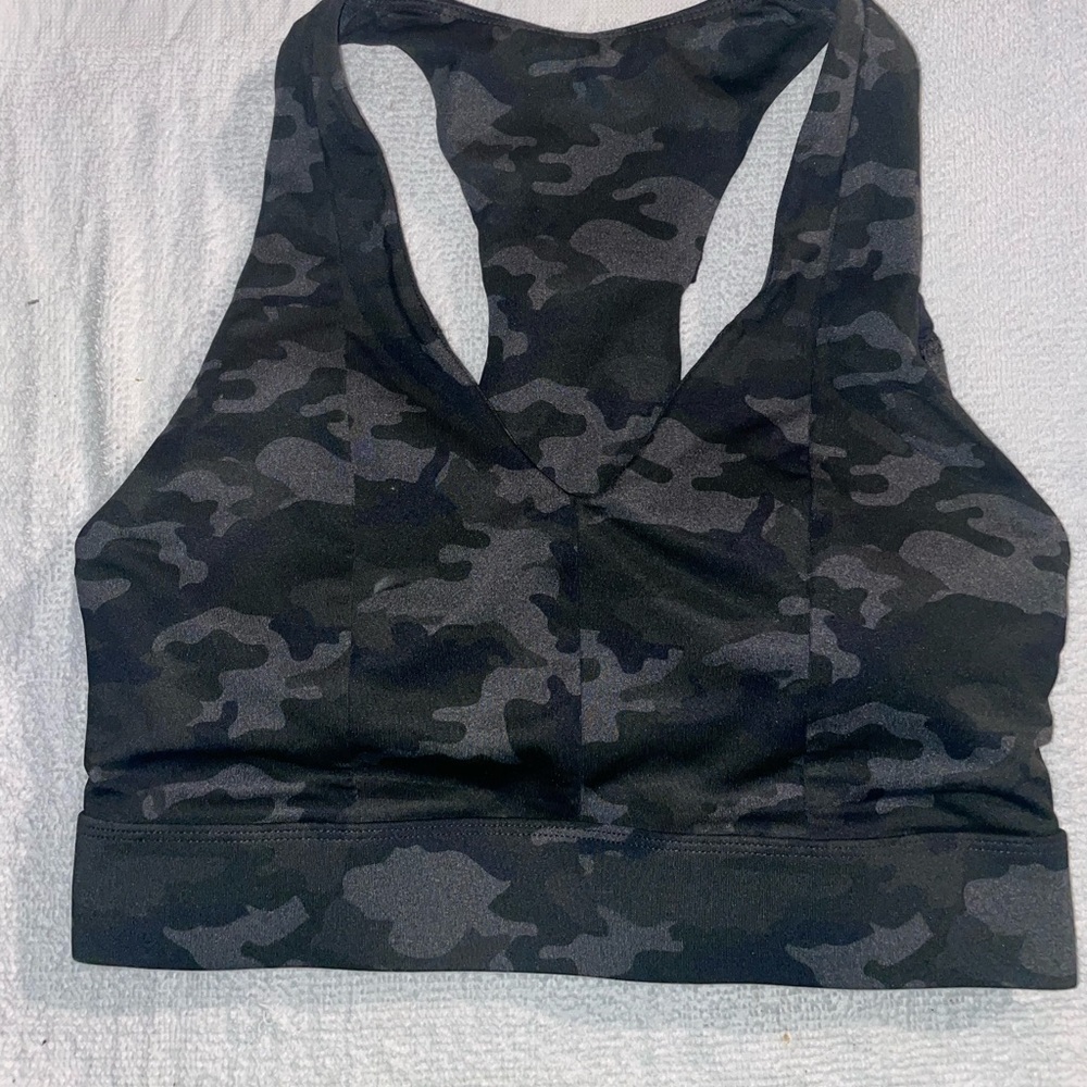 Fabletics Camo Bra w/ Phone Pocket
